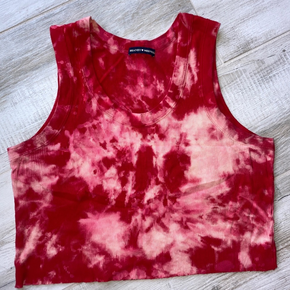 Brandy Melville women’s crop top red white tie dye stretchy tank brand new